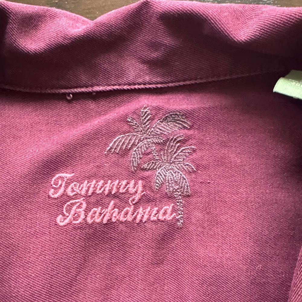 Tommy Bahama Burgundy/Wine/Maroon Camp Shirt XL - Picture 2 of 5